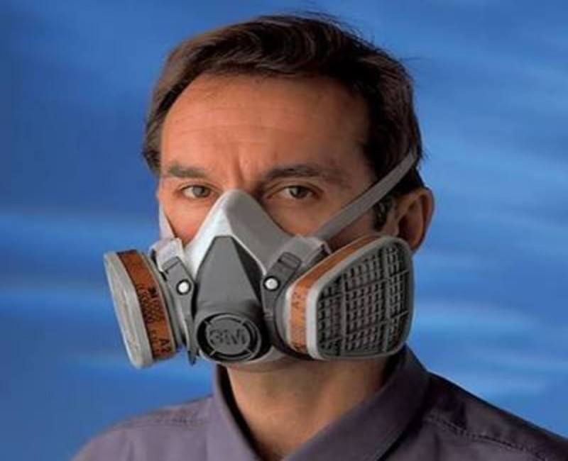 Professional-Grade Elastomeric Respirators (Half or Full-Face) – Reusable Industrial Respiratory Protection with Replaceable Cartridges (Safety tools)